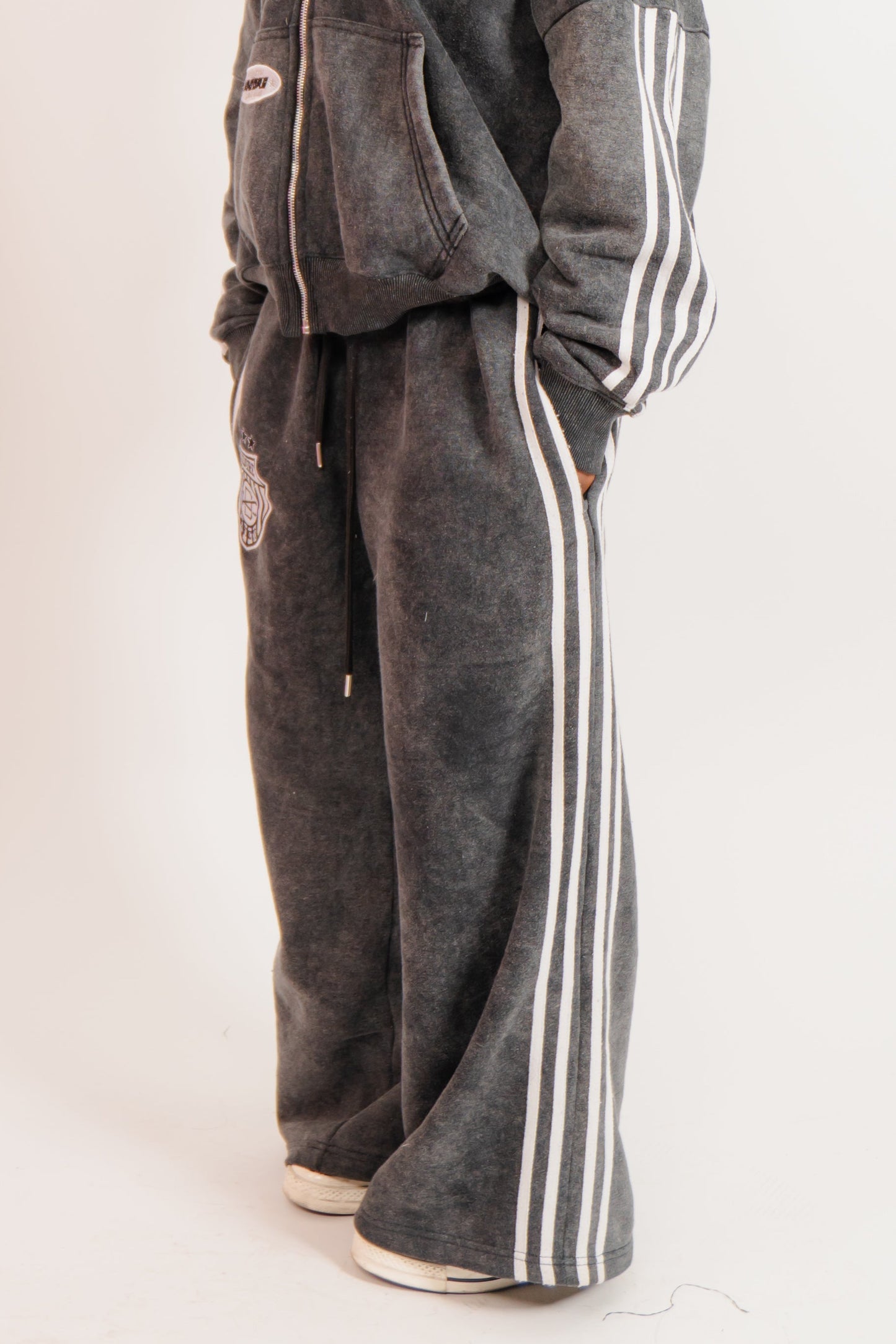 KADORE “Racer” (Black & White) Sweatpants